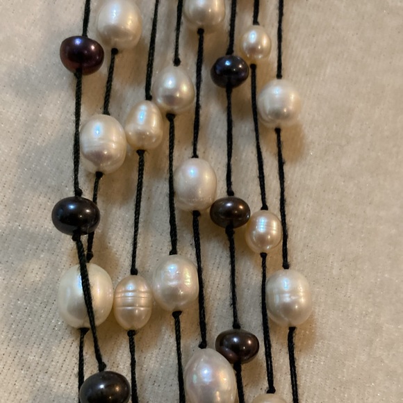 Pearl Necklace Bundle - Picture 3 of 10